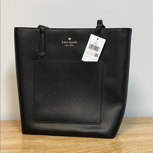 kate spade Handbags - Kate Spade Classic Black Tote